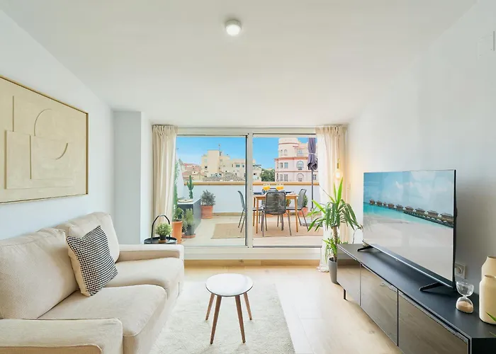 Atarazanas Penthouse By Lovely Rentals