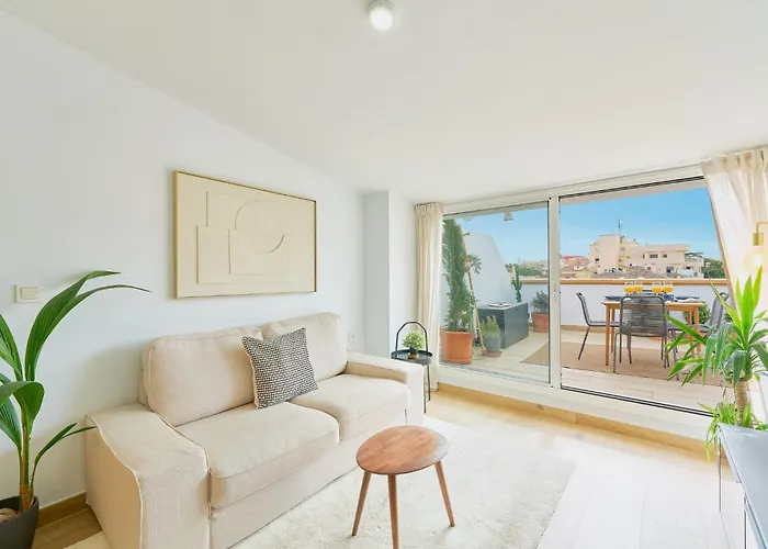 Atarazanas Penthouse By Lovely Rentals
